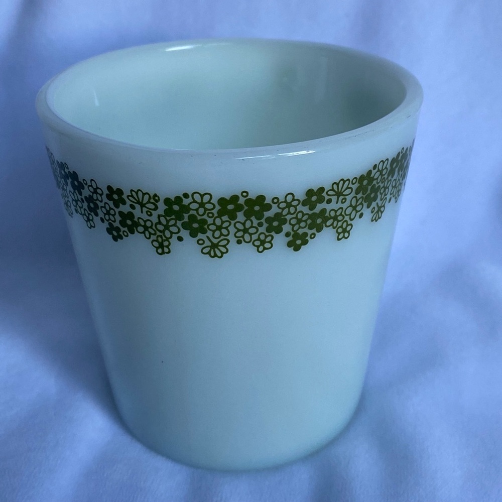 Vintage Pyrex Crazy Daisy Mug